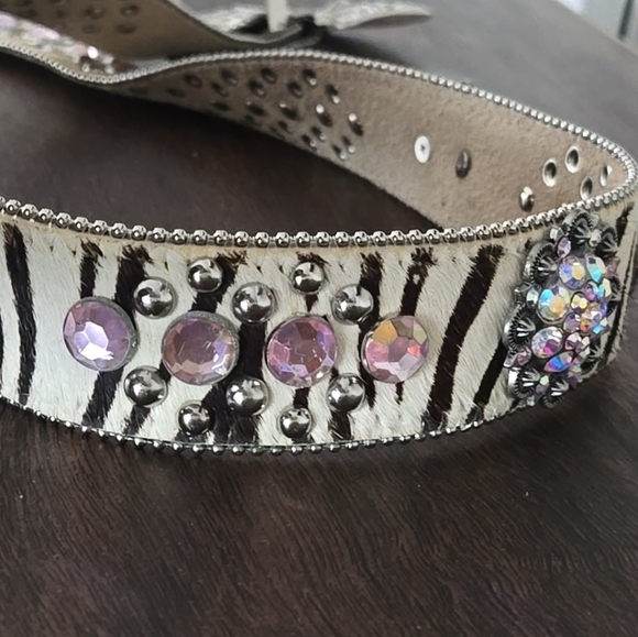 BHW Pink Rhinestone Leather Zebra Print Belt Size M - Picture 6 of 8